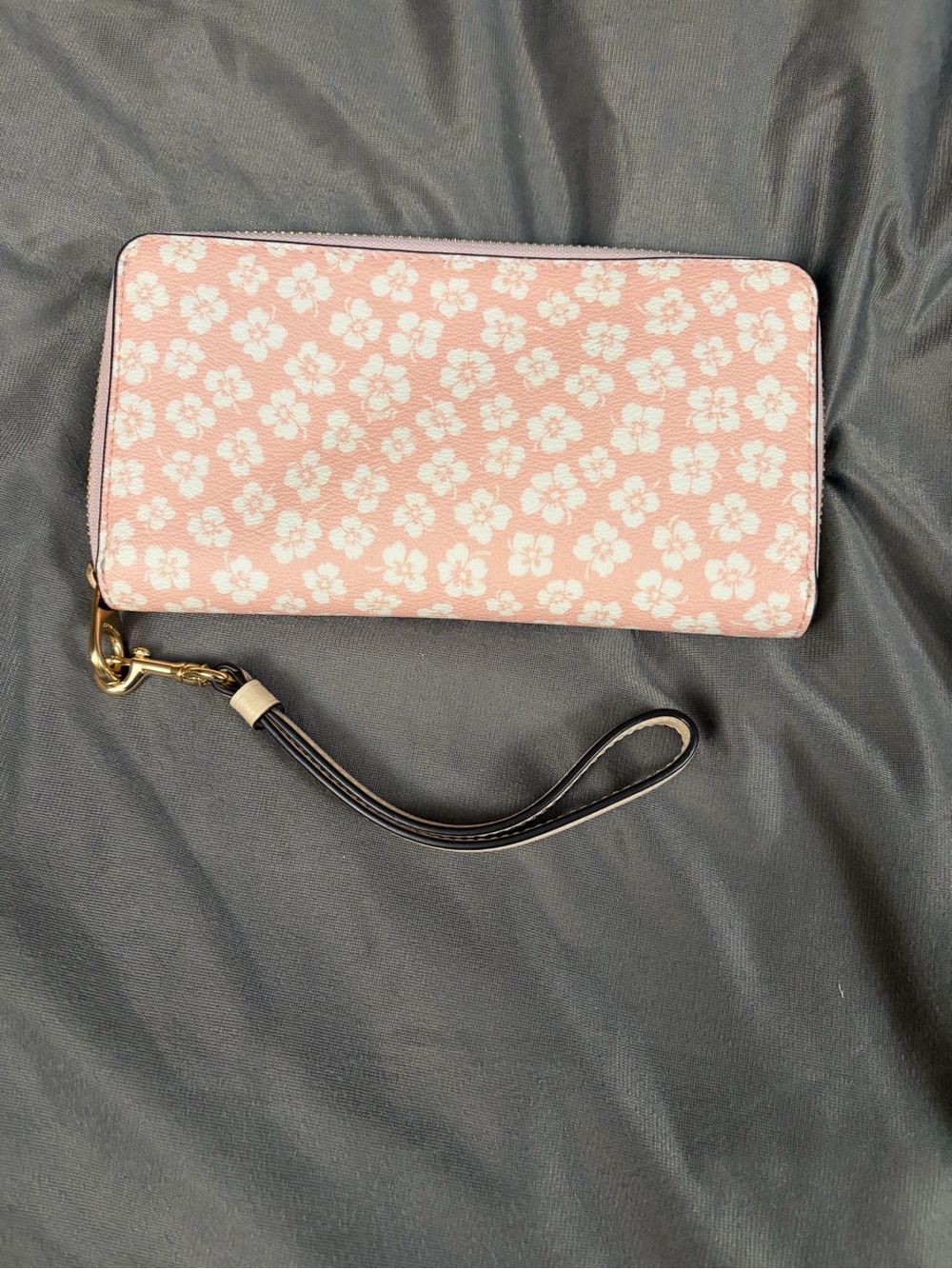 Coach Pink Floral Zip Wristlet Clutch with Gold Hardware - Picture 3 of 3
